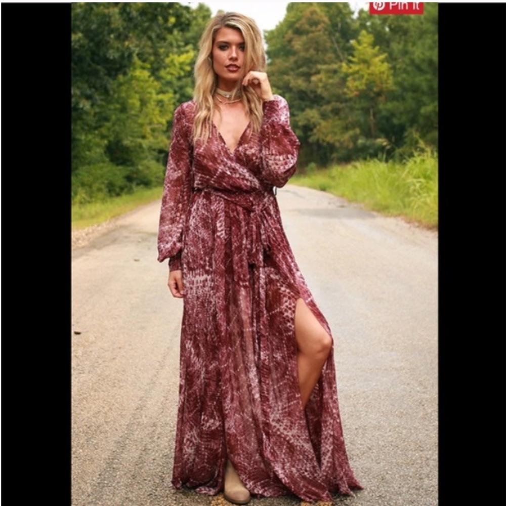 Oliveaceous Maxi long sleeve dress leopard print red slit boho sz M